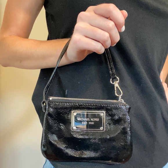 Michael Kors REAL wallet - Picture 3 of 4